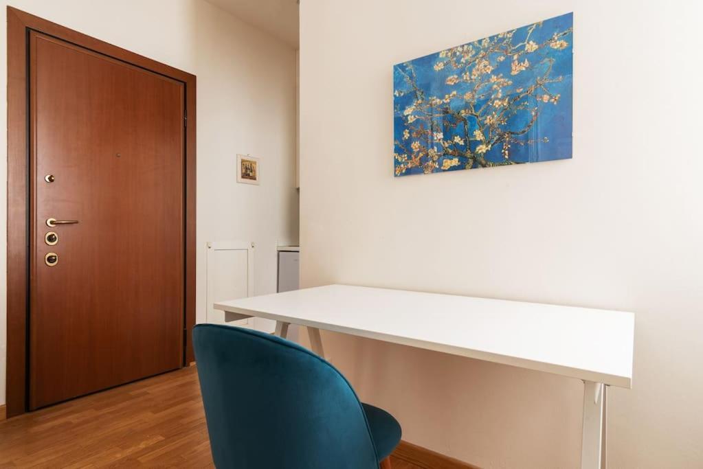 Studio Apartment Brera Milano Esterno foto